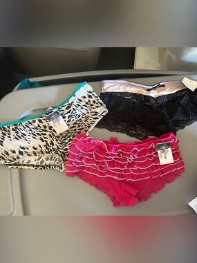 Petite size M briefs
